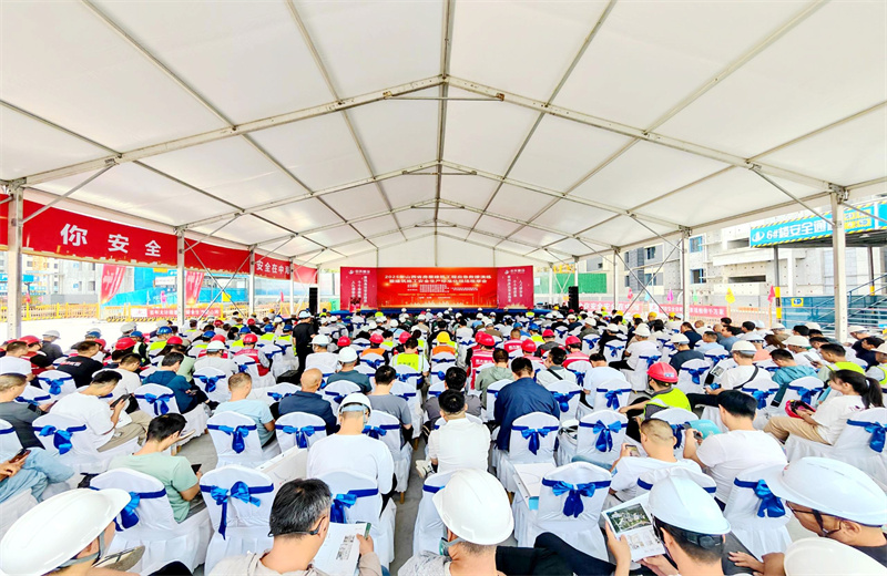 2025年6月27日，公海赌船710北京集团先后承接了2025年山西省房屋建筑工程应急救援演练暨建筑施工安全质量标准化现场观摩会、中海地产中原公司2025年“安全生产月”总结会暨施工现场观摩会。